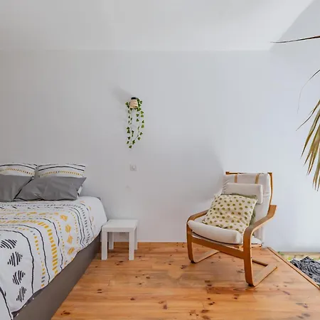 Apartment Golfe Juan T2 Mezzanine 40m²+ Parking Vallauris