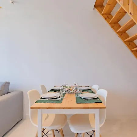 Golfe Juan T2 Mezzanine 40m²+ Parking Vallauris
